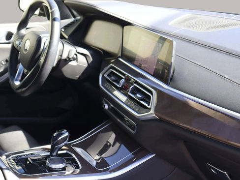 Used 2021 BMW X5 xDrive40i w/ Convenience Package image 38