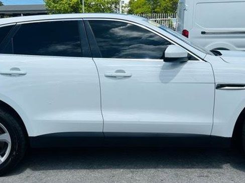 Used 2020 Jaguar F-PACE Premium AWD/4WD image 6