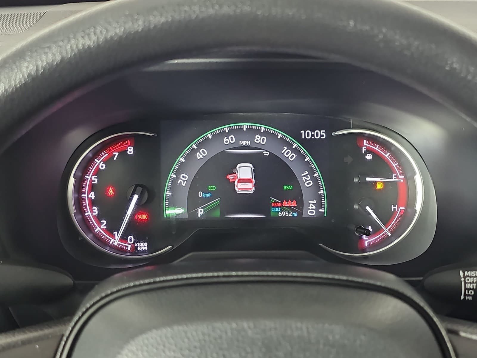 Used 2025 Toyota RAV4 XLE AWD/4WD image 17