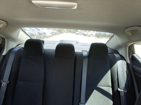 Used 2025 Nissan Sentra S FWD image 17