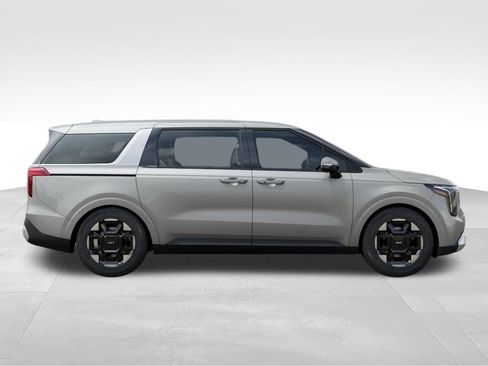 New 2026 Kia Carnival EX FWD image 7