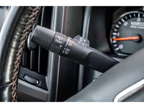 Used 2018 GMC Sierra 1500 SLT image 25