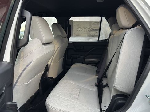 New 2025 Toyota 4Runner SR5 image 9