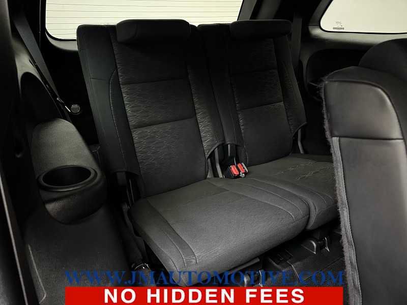 Used 2022 Dodge Durango SXT w/ Blacktop Package AWD/4WD image 19