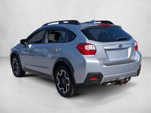 Used 2016 Subaru Crosstrek 2.0i Premium image 8