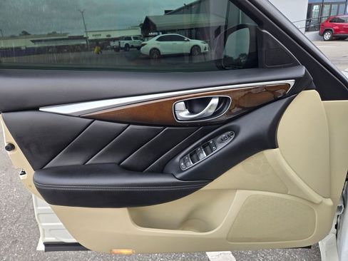 Used 2019 INFINITI Q50 Luxe w/ Essential Package (3.0T Luxe) image 21