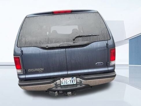 Used 2002 Ford Excursion XLT image 5