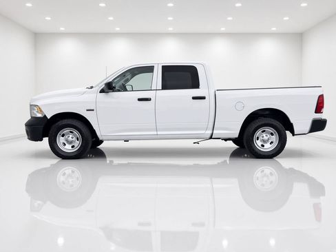 Used 2022 RAM 1500 Tradesman AWD/4WD image 2