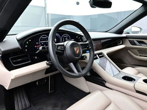 Certified 2025 Porsche Taycan AWD/4WD image 4