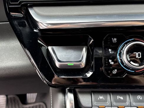 Used 2023 GMC Sierra 1500 Denali Ultimate image 18