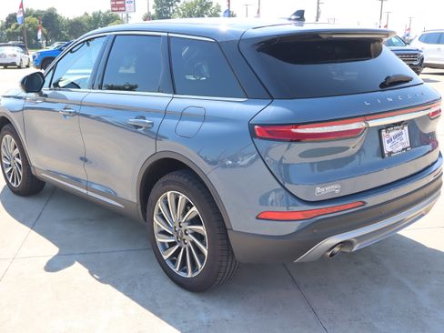 Used 2025 Lincoln Corsair Reserve AWD/4WD image 7