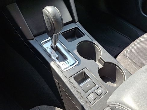 Used 2017 Subaru Outback 2.5i Premium AWD/4WD image 15