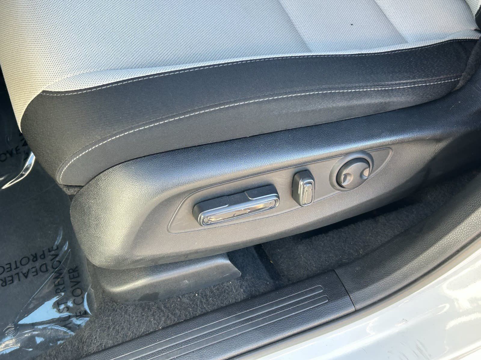 Certified 2023 Honda CR-V EX image 25