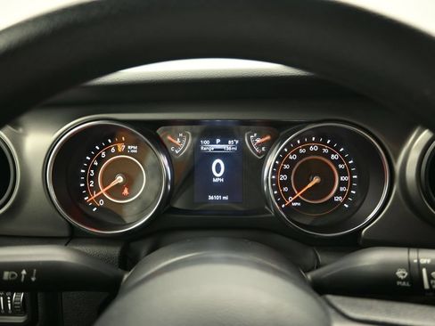Used 2022 Jeep Wrangler Sport AWD/4WD image 21