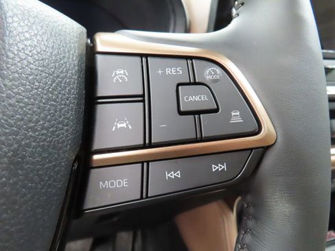 Used 2025 Toyota Grand Highlander AWD Hybrid image 59