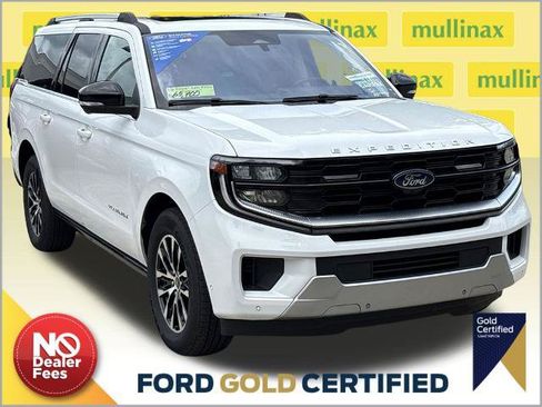 Certified 2025 Ford Expedition Max Platinum AWD/4WD image 1