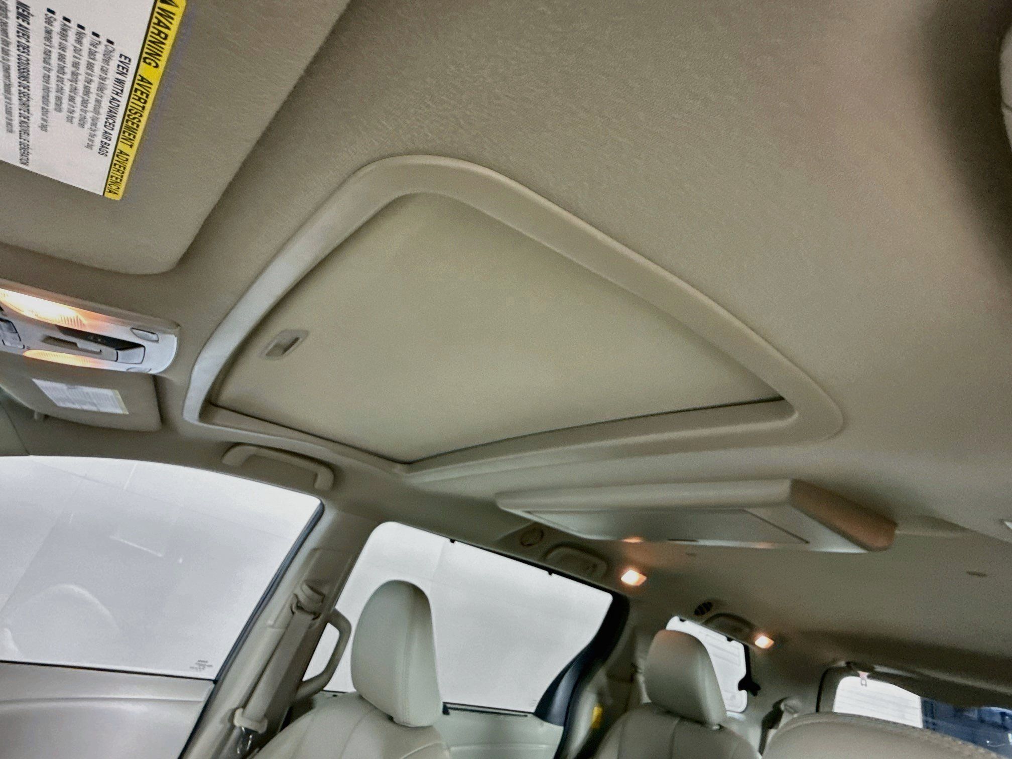 Used 2014 Toyota Sienna XLE w/ XLE Premium Package FWD image 27