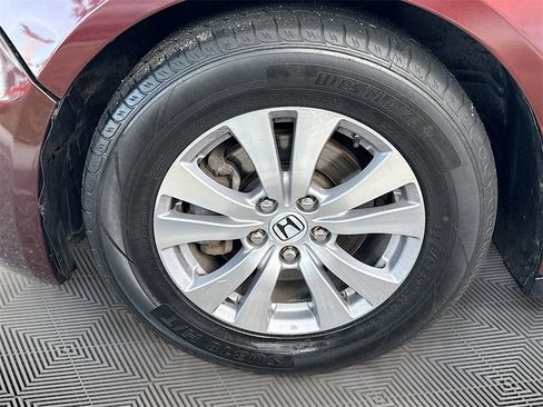 Used 2017 Honda Odyssey SE image 33