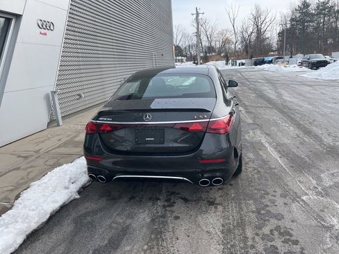 Used 2025 Mercedes-Benz E 53 AMG e 4MATIC Sedan image 31