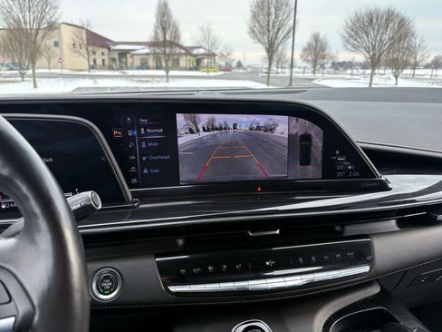 Used 2023 Cadillac Escalade Sport image 34