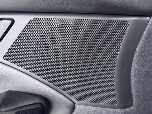 Used 2025 MAZDA MAZDA3 s image 15