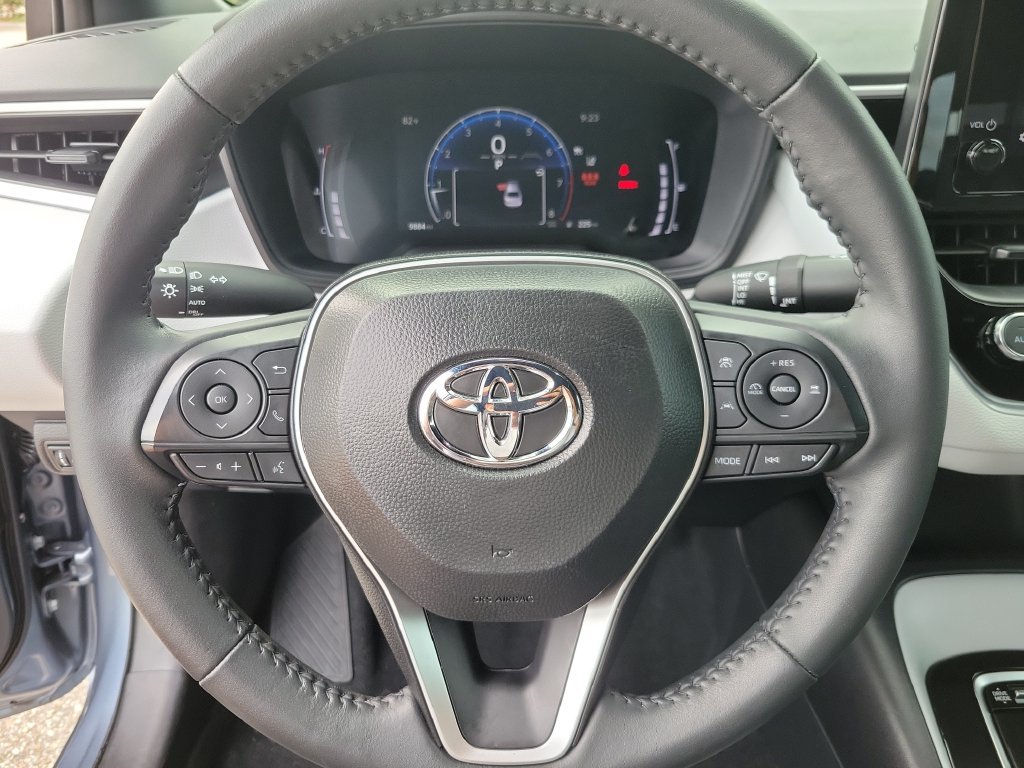 Used 2026 Toyota Corolla SE FWD image 19