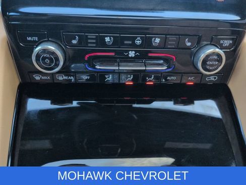 Used 2023 Jeep Grand Cherokee L Summit AWD/4WD image 18