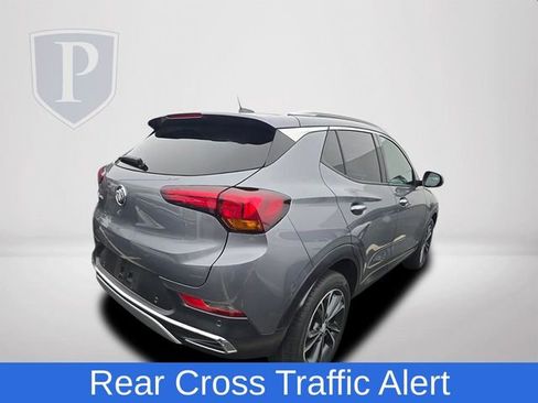 Used 2022 Buick Encore GX Essence w/ Advanced Technology Package image 4