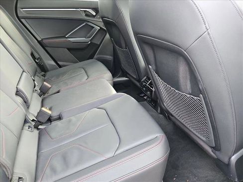 Used 2025 Audi Q3 2.0T Premium Plus w/ Premium Plus Package image 17