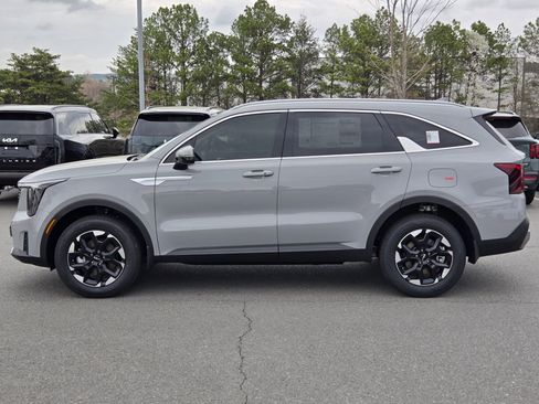 New 2026 Kia Sorento S AWD/4WD image 4