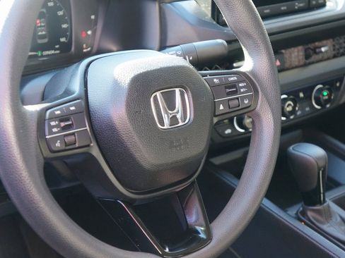 Certified 2025 Honda Accord SE image 13