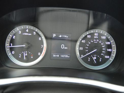 Used 2019 Hyundai Sonata SE FWD image 12