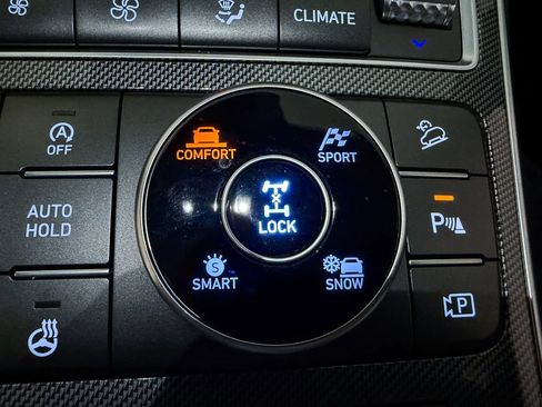 Used 2022 Hyundai Santa Fe Limited AWD/4WD image 28