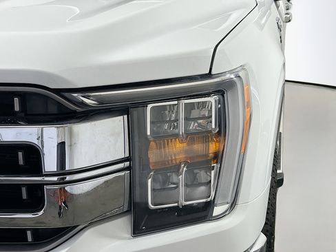 Used 2023 Ford F150 Lariat AWD/4WD image 11