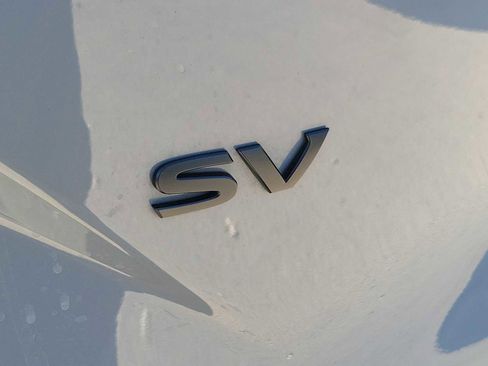 Used 2024 Nissan Murano SV w/ SV Midnight Edition Package image 7