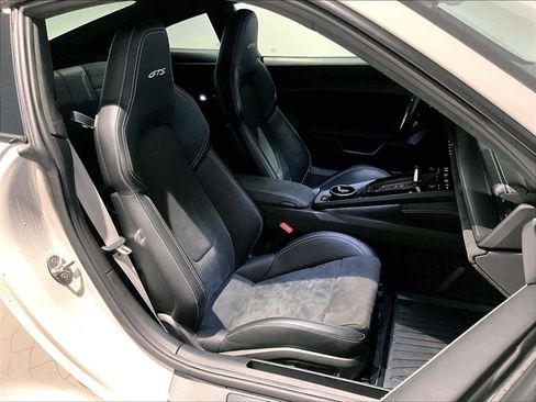 Used 2023 Porsche 911 Carrera GTS image 22