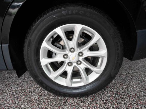 Used 2018 Chevrolet Equinox LT FWD image 30