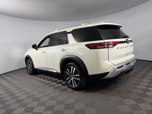 Used 2023 Nissan Pathfinder Platinum w/ Cargo Package FWD image 10