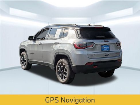 Used 2021 Jeep Compass Trailhawk w/ Sun and Sound Group AWD/4WD image 3