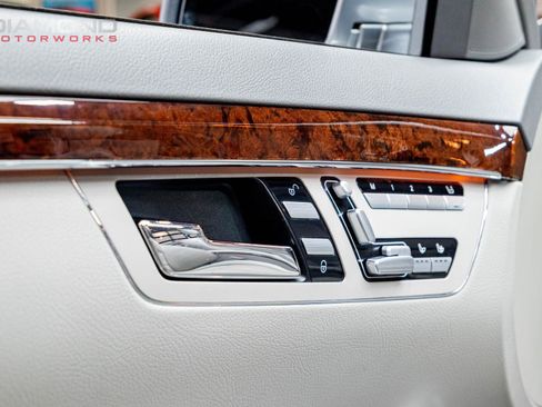 Used 2011 Mercedes-Benz S 550 image 60