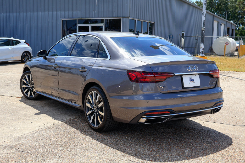 Used 2022 Audi A4 2.0T Premium Plus AWD/4WD image 2