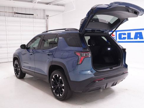 Used 2025 Chevrolet Equinox RS w/ Convenience Package III AWD/4WD image 32