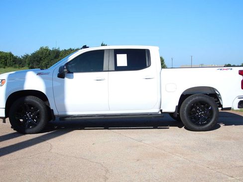 Used 2025 Chevrolet Silverado 1500 RST w/ Convenience Package II AWD/4WD image 6