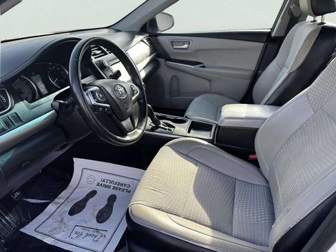 Used 2015 Toyota Camry SE image 10