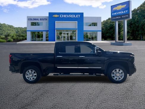 Certified 2025 Chevrolet Silverado 2500 High Country AWD/4WD image 7