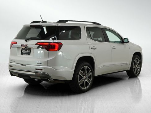 Used 2018 GMC Acadia Denali w/ Technology Package image 5