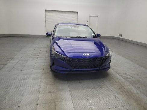 Used 2023 Hyundai Elantra SEL w/ Preferred Accessory Package FWD image 14