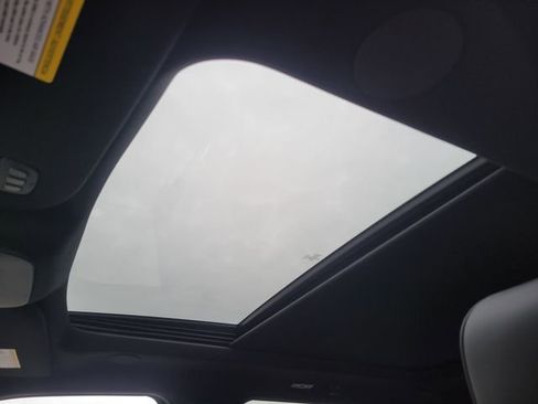 New 2025 Ford F150 Platinum w/ Equipment Group 702A High image 37