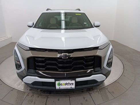 New 2026 Chevrolet Equinox ACTIV w/ Convenience Package III AWD/4WD image 2