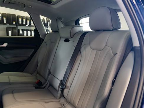 Used 2025 Audi Q5 2.0T Premium Plus w/ Premium Plus Package AWD/4WD image 27